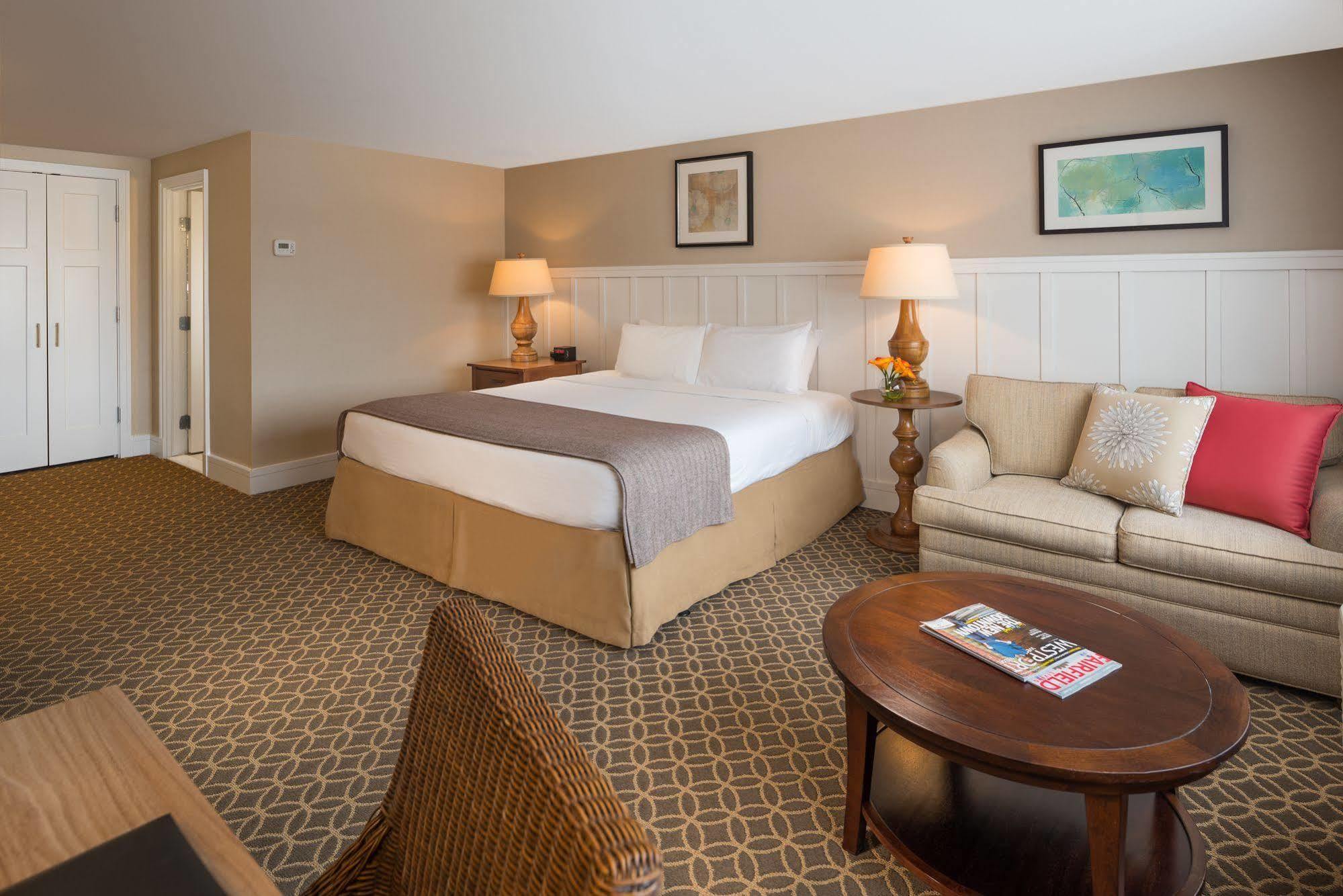 The Westport Inn, An Ascend Hotel Collection Member Exterior photo